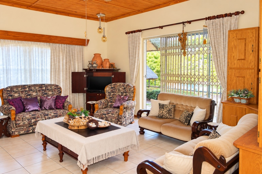 4 Bedroom Property for Sale in Wilkoppies North West